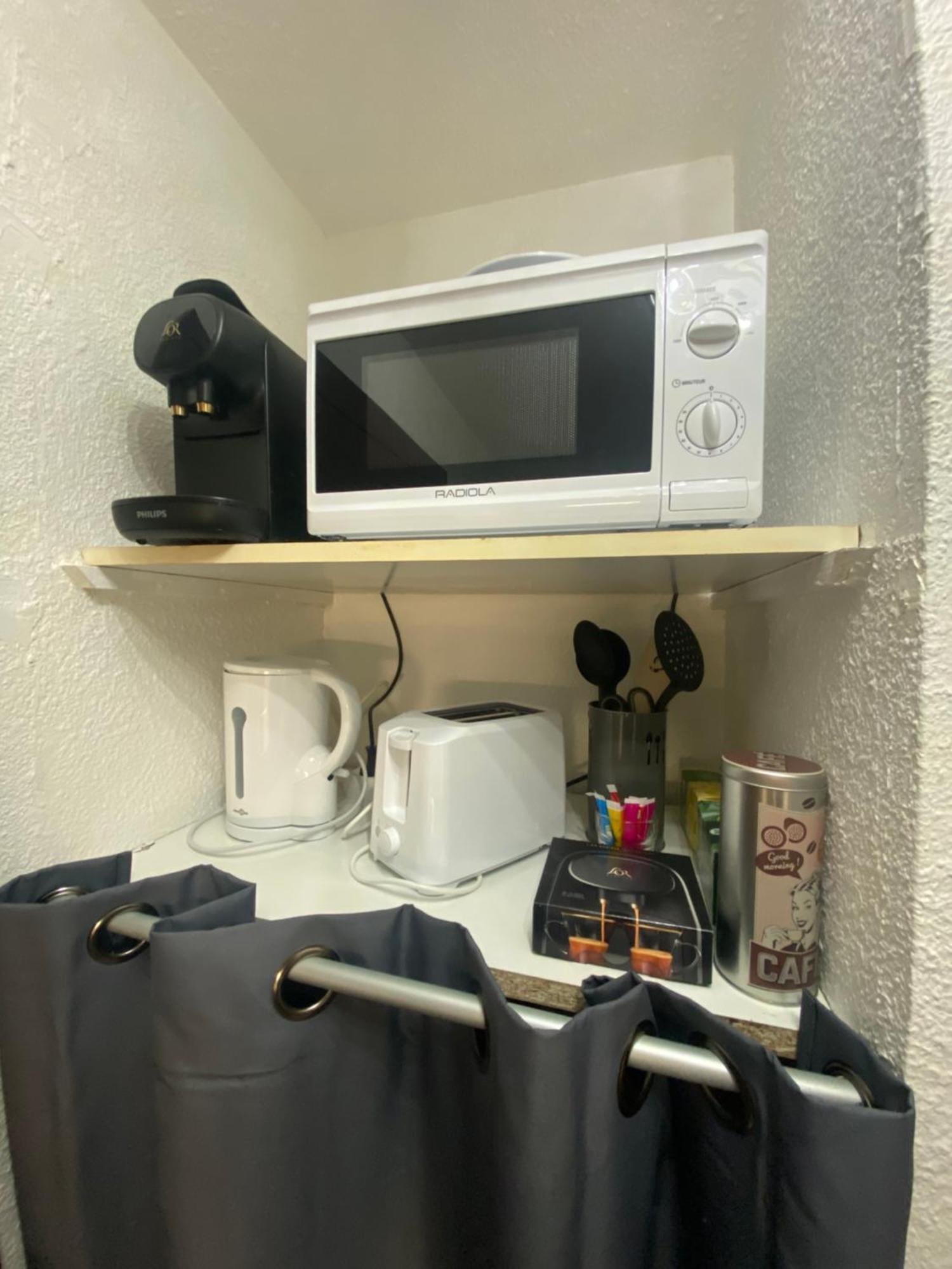 Studio Centre Port Avec Piscine Residence Port Richelieu 아그 외부 사진